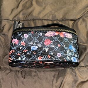 Deluxity Los Angeles PETA Approved Vegan Make-up Bag/Purse